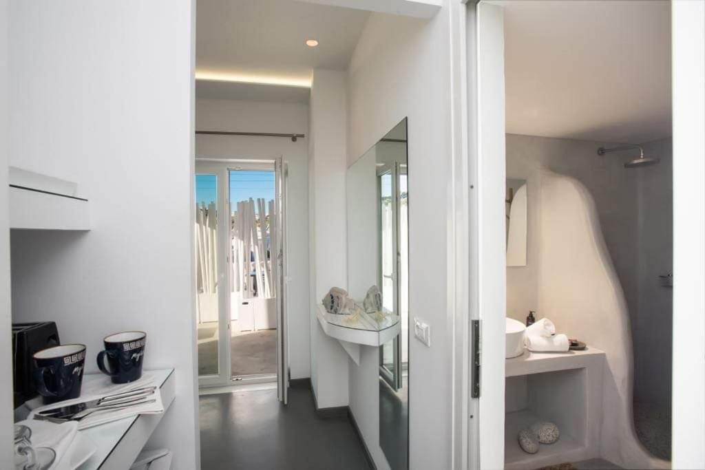 Jonaz Rooms & Suites Ornos (Mykonos) Exteriör bild